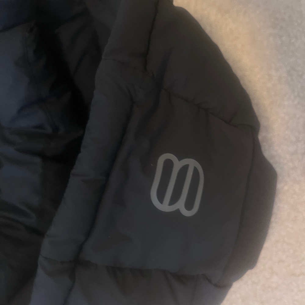 Aritzia Black Puffer Coat - Picture 14 of 16